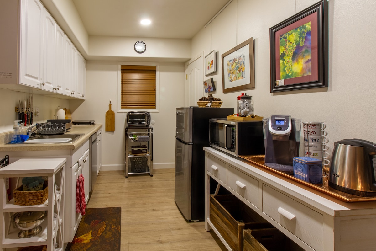 Kitchenette